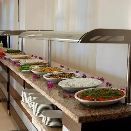 Moonstar Otel Ortakent