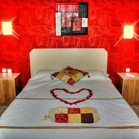 Moonstar Otel 2*