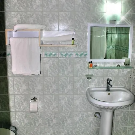 Otel Moonstar
