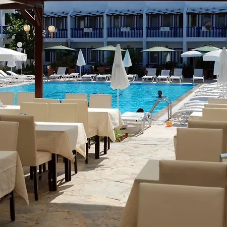 Moonstar Hotel Ortakentyahşi